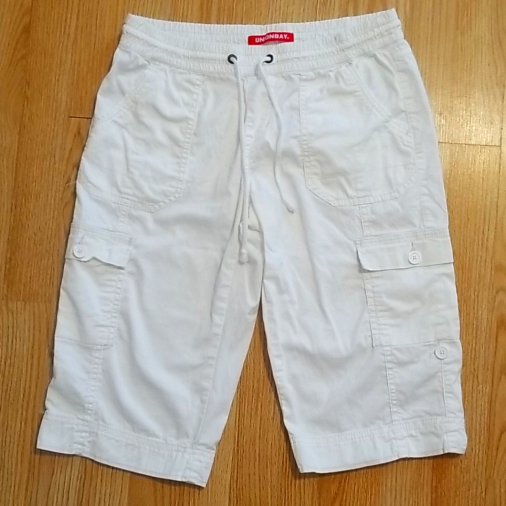 Union bay white cargo shorts